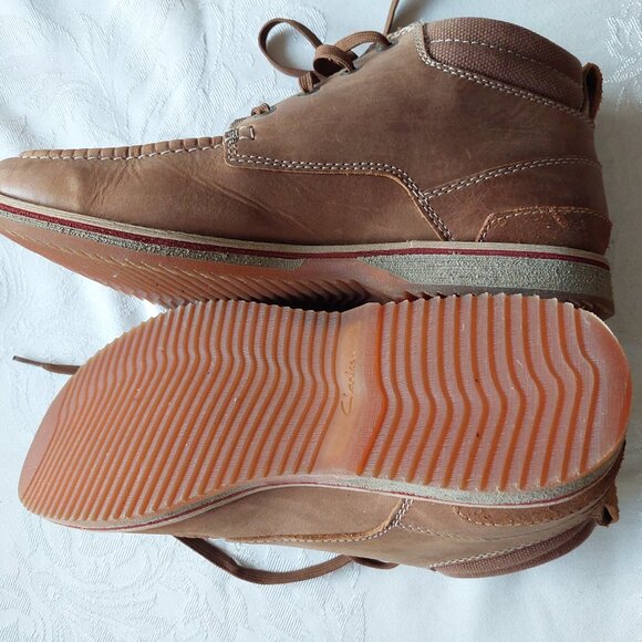 Clarks Katchur Top Dark Tan Nubuck Boots For Men  (Tan , 10) - Picture 4 of 6